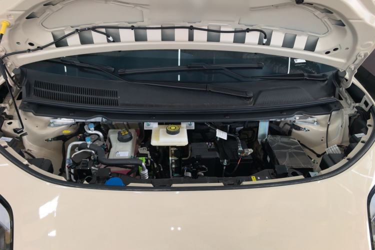 Used AION UT 2025 330 Starlight Edition Engine Bay