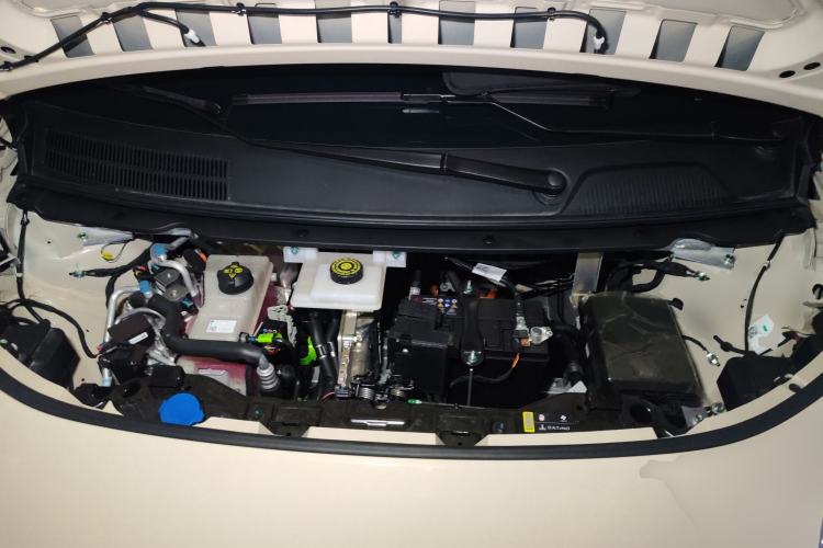 Used AION UT 2025 420 Intelligent Luxury Edition Engine Bay