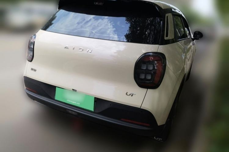 Used AION UT 2025 420 Smart Edition Exterior 5
