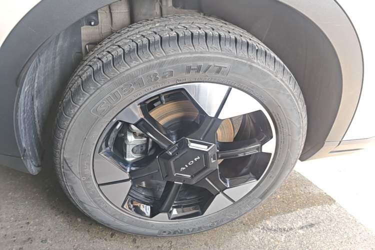Used AION UT 2025 420 Prestige Edition Exterior 5