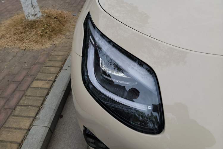 Used AION UT 2025 420 Smart Edition Exterior 6