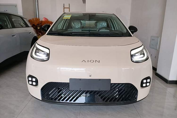 Used AION UT 2025 420 Intelligent Luxury Edition Front