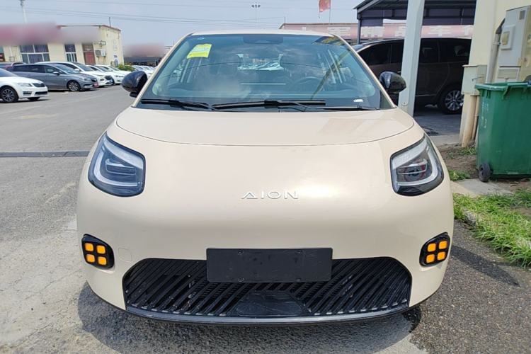 Used AION UT 2025 330 Starlight Edition Front