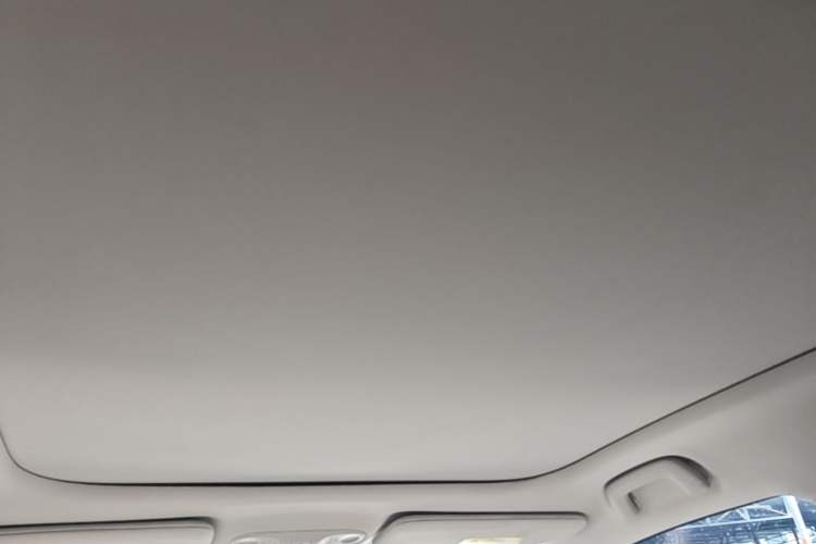 Used AION UT 2025 420 Prestige Edition Headliner