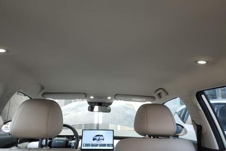Used AION UT 2025 420 Intelligent Luxury Edition Headliner