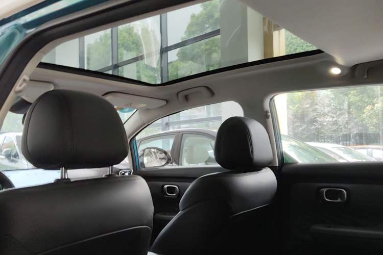 Used AION UT 2025 420 Prestige Edition Headliner