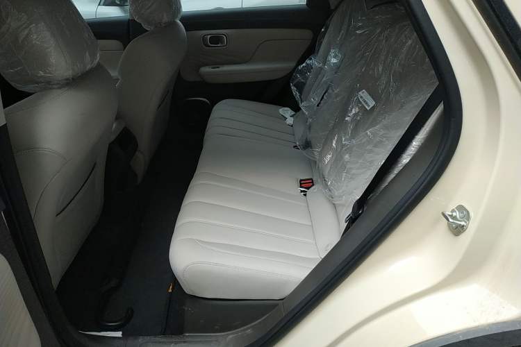 Used AION UT 2025 330 Starlight Edition Interior 4