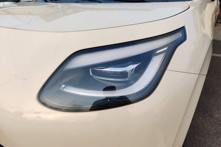 Used AION UT 2025 330 Starlight Edition Left Front Headlight