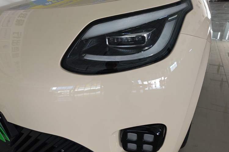 Used AION UT 2025 330 Starlight Edition Left Front Headlight