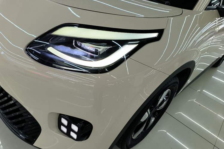 Used AION UT 2025 420 Intelligent Luxury Edition Left Front Headlight