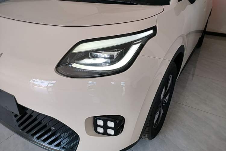 Used AION UT 2025 420 Intelligent Luxury Edition Left Front Headlight