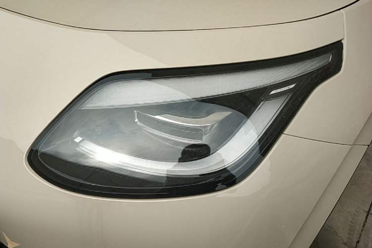Used AION UT 2025 330 Starlight Edition Left Front Headlight