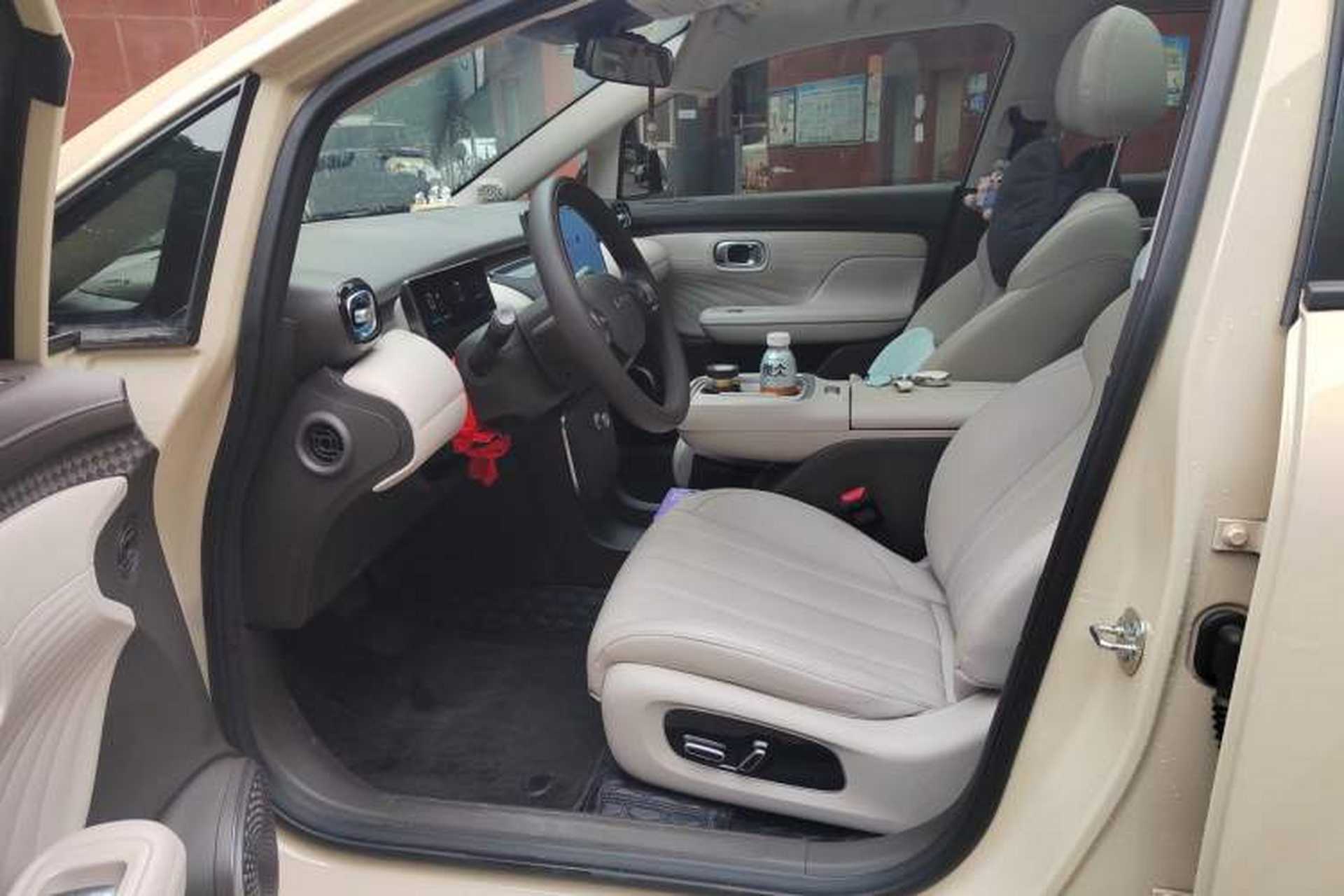 Used AION UT 2025 420 Prestige Edition Left Front Seat