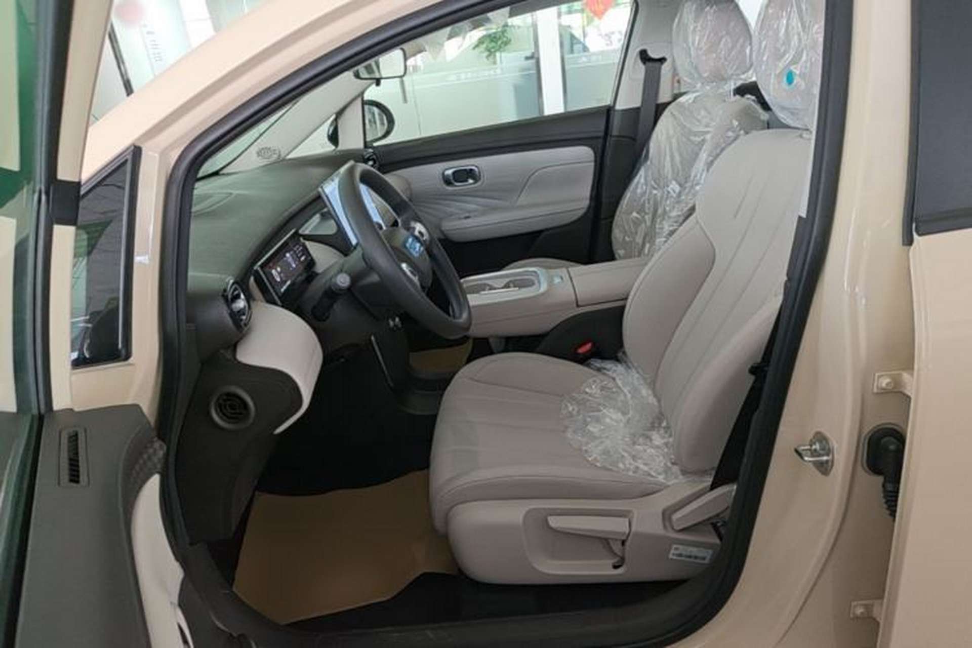 Used AION UT 2025 330 Starlight Edition Left Front Seat