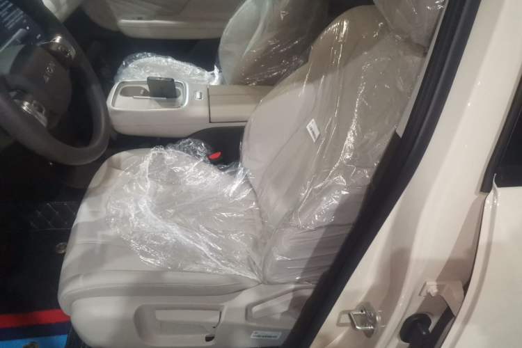 Used AION UT 2025 330 Starlight Edition Left Front Seat