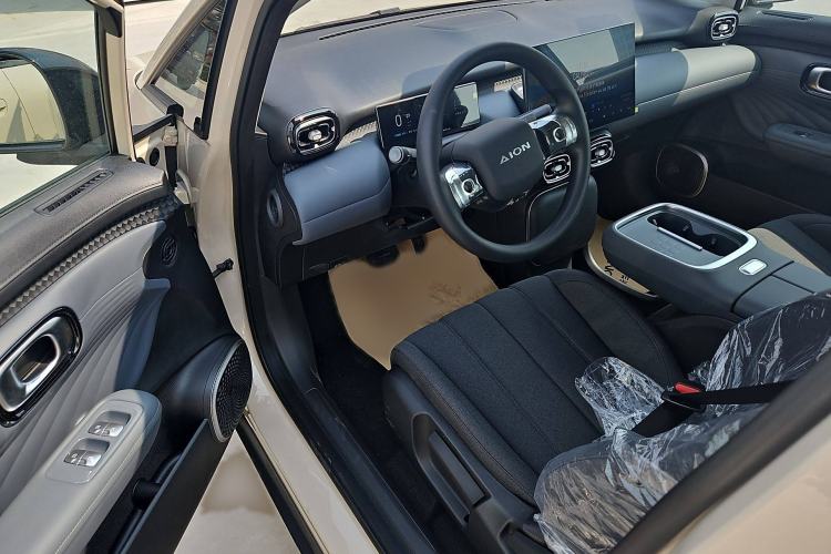Used AION UT 2025 330 Starlight Edition Left Front Seat