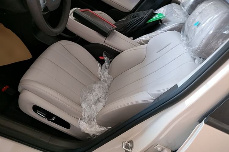 Used AION UT 2025 420 Intelligent Luxury Edition Left Front Seat