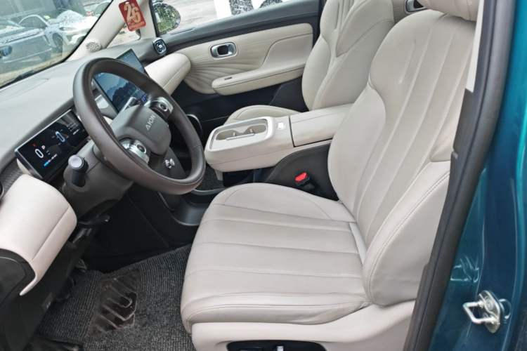 Used AION UT 2025 420 Prestige Edition Left Front Seat