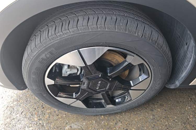 Used AION UT 2025 420 Prestige Edition Left Front Wheel Hub