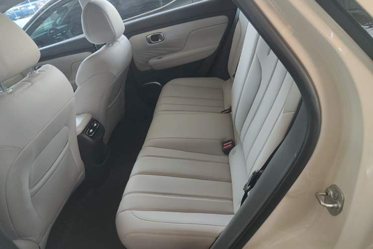 Used AION UT 2025 420 Prestige Edition Left Rear Seat