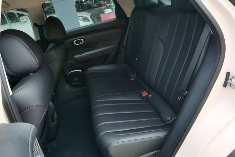 Used AION UT 2025 420 Prestige Edition Left Rear Seat