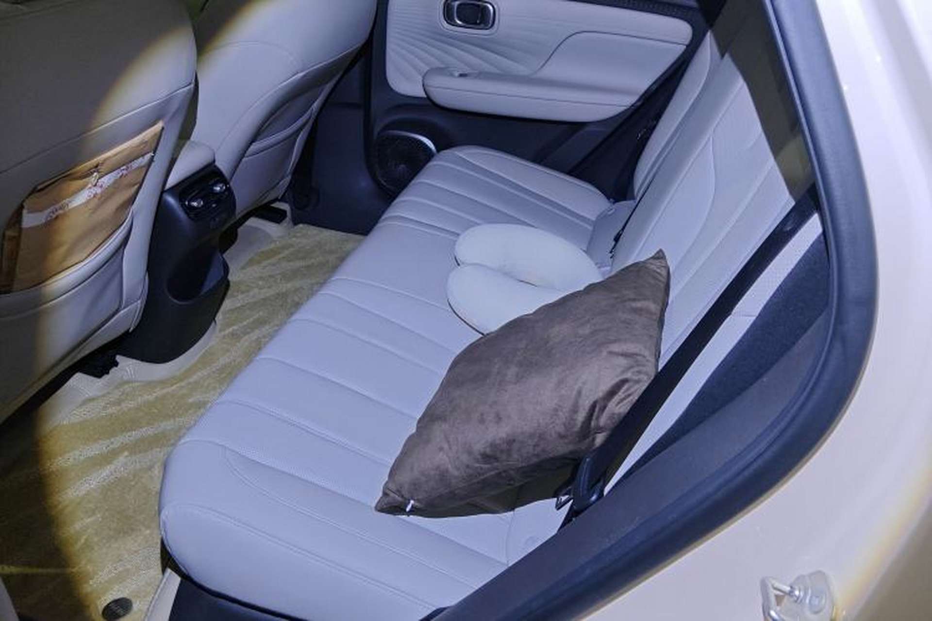 Used AION UT 2025 420 Intelligent Luxury Edition Left Rear Seat