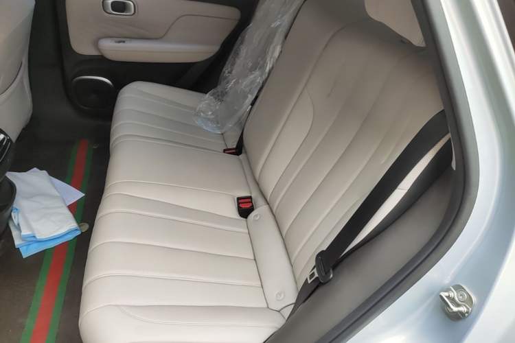 Used AION UT 2025 420 Intelligent Luxury Edition Left Rear Seat