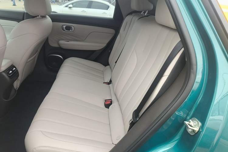 Used AION UT 2025 420 Prestige Edition Left Rear Seat