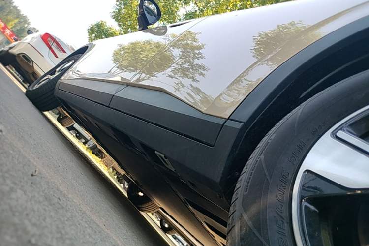 Used AION UT 2025 420 Intelligent Luxury Edition Left Side Sill