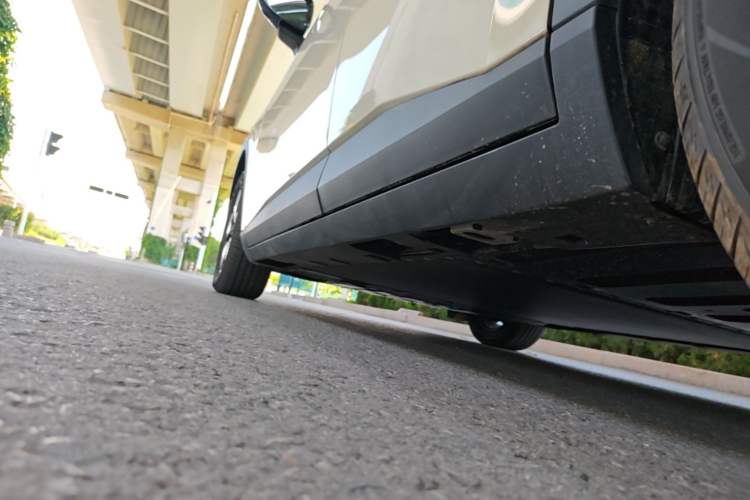 Used AION UT 2025 420 Intelligent Luxury Edition Left Side Sill