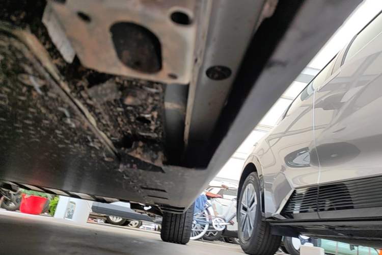 Used AION UT 2025 420 Intelligent Luxury Edition Left Side Sill