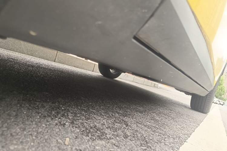 Used AION UT 2025 420 Prestige Edition Left Side Sill