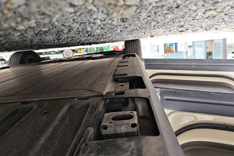 Used AION UT 2025 330 Star Edition Left Side Sill