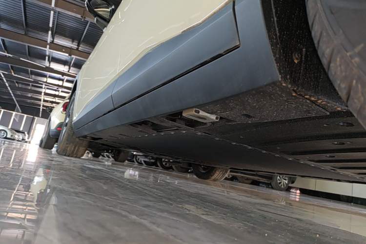 Used AION UT 2025 420 Intelligent Luxury Edition Left Side Sill