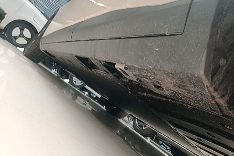 Used AION UT 2025 420 Intelligent Luxury Edition Left Side Sill