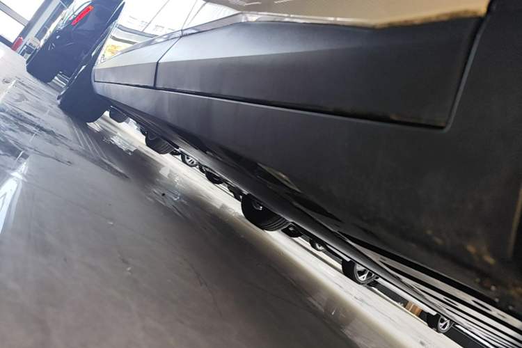 Used AION UT 2025 420 Intelligent Luxury Edition Left Side Sill