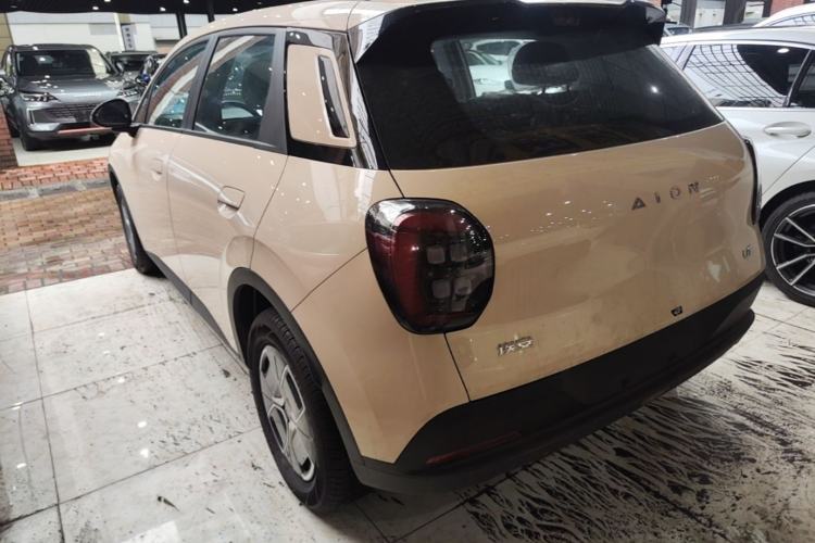 Used AION UT 2025 330 Starlight Edition Rear Left 45 Deg