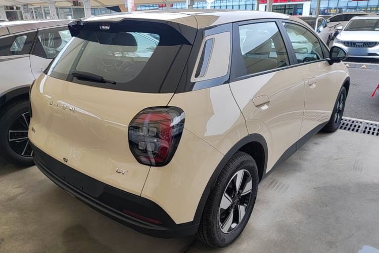 Used AION UT 2025 420 Intelligent Luxury Edition Rear Right 45 Deg