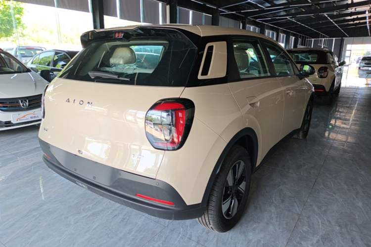 Used AION UT 2025 420 Intelligent Luxury Edition Rear Right 45 Deg