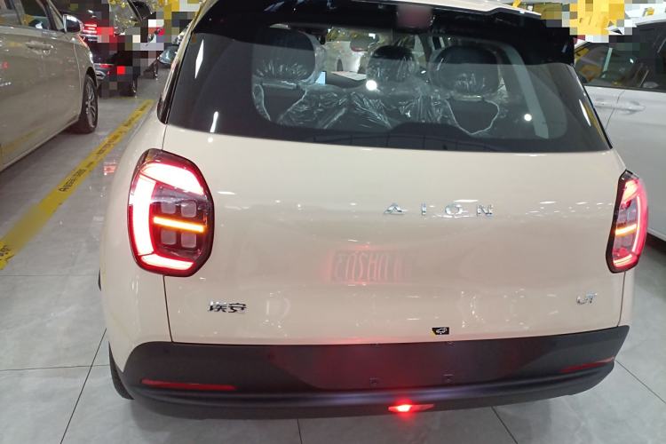 Used AION UT 2025 330 Starlight Edition Rear