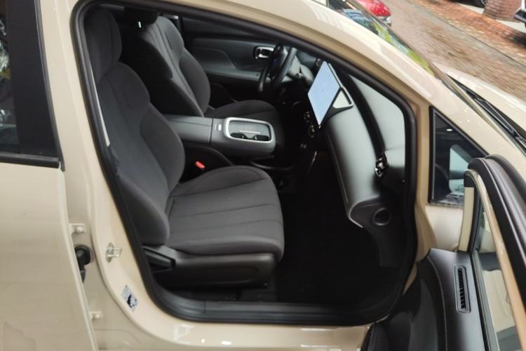 Used AION UT 2025 330 Starlight Edition Right Front Seat