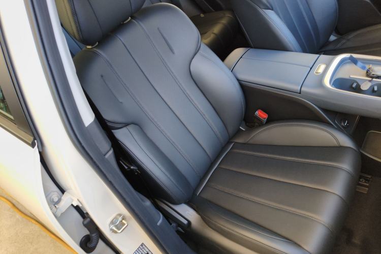 Used AION UT 2025 420 Intelligent Luxury Edition Right Front Seat