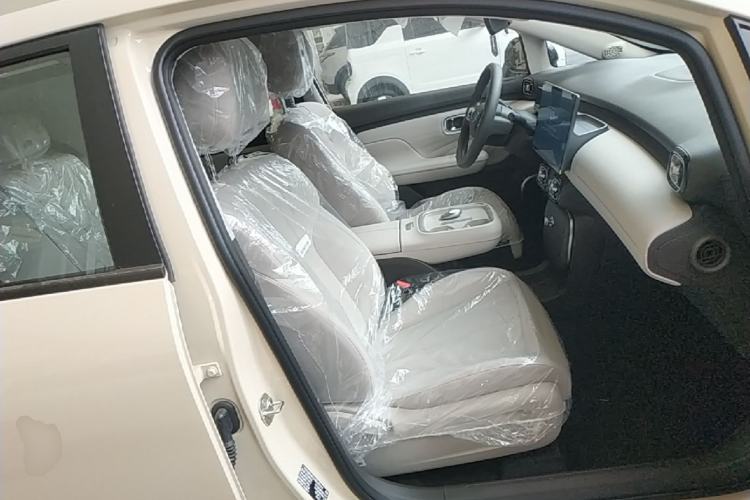 Used AION UT 2025 330 Starlight Edition Right Front Seat