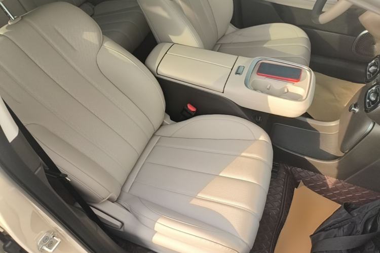 Used AION UT 2025 420 Smart Edition Right Front Seat