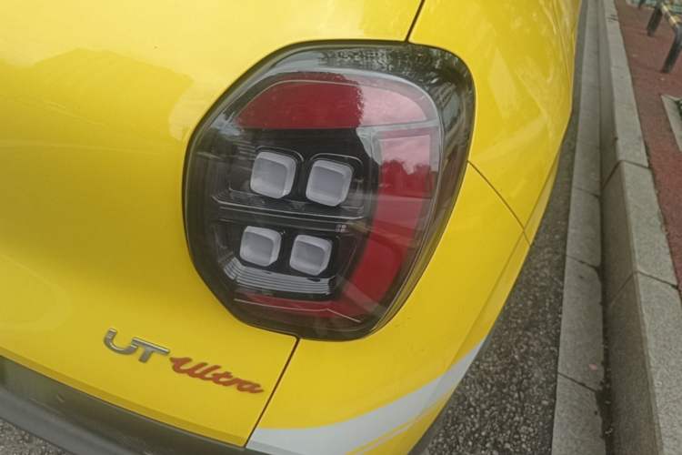 Used AION UT 2025 420 Prestige Edition Right Rear Taillight