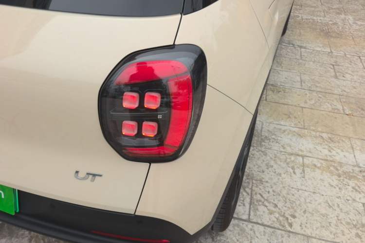 Used AION UT 2025 420 Prestige Edition Right Rear Taillight
