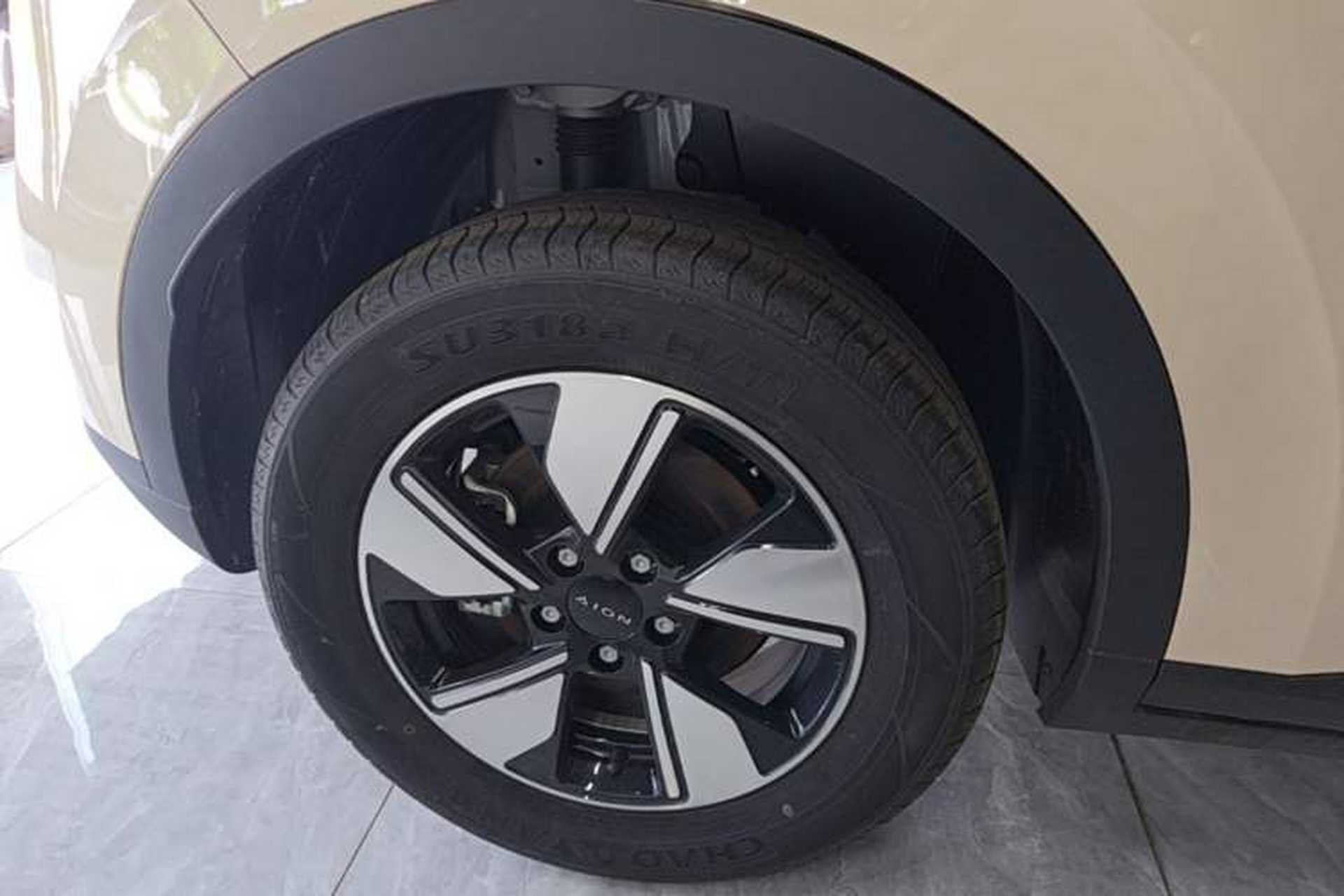 Used AION UT 2025 420 Intelligent Luxury Edition Right Rear Wheel Hub