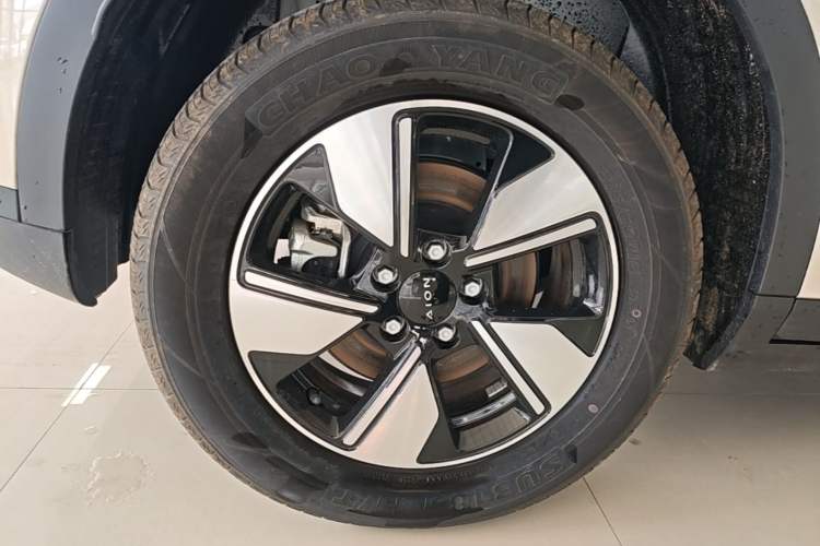 Used AION UT 2025 420 Intelligent Luxury Edition Right Rear Wheel Hub