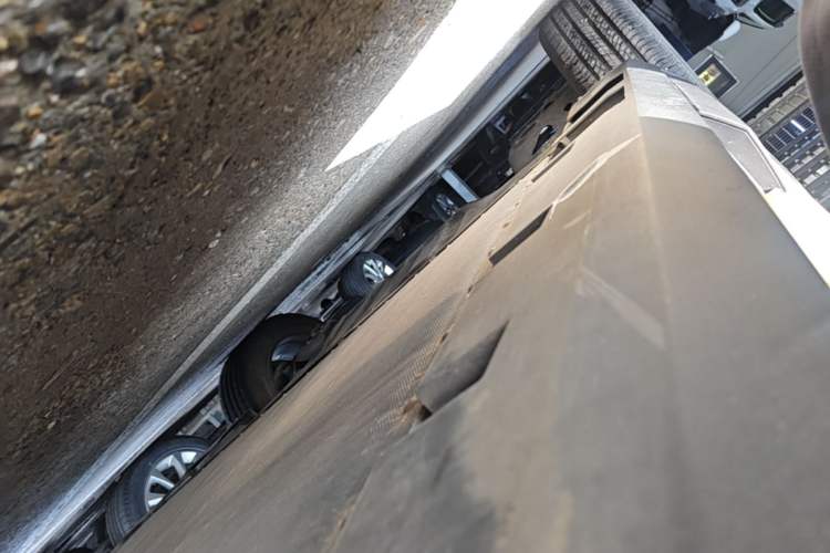 Used AION UT 2025 420 Prestige Edition Right Side Sill