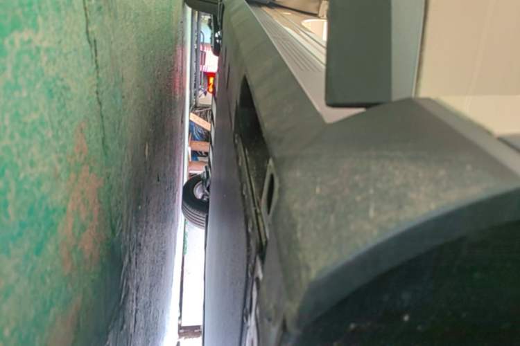Used AION UT 2025 420 Intelligent Luxury Edition Right Side Sill